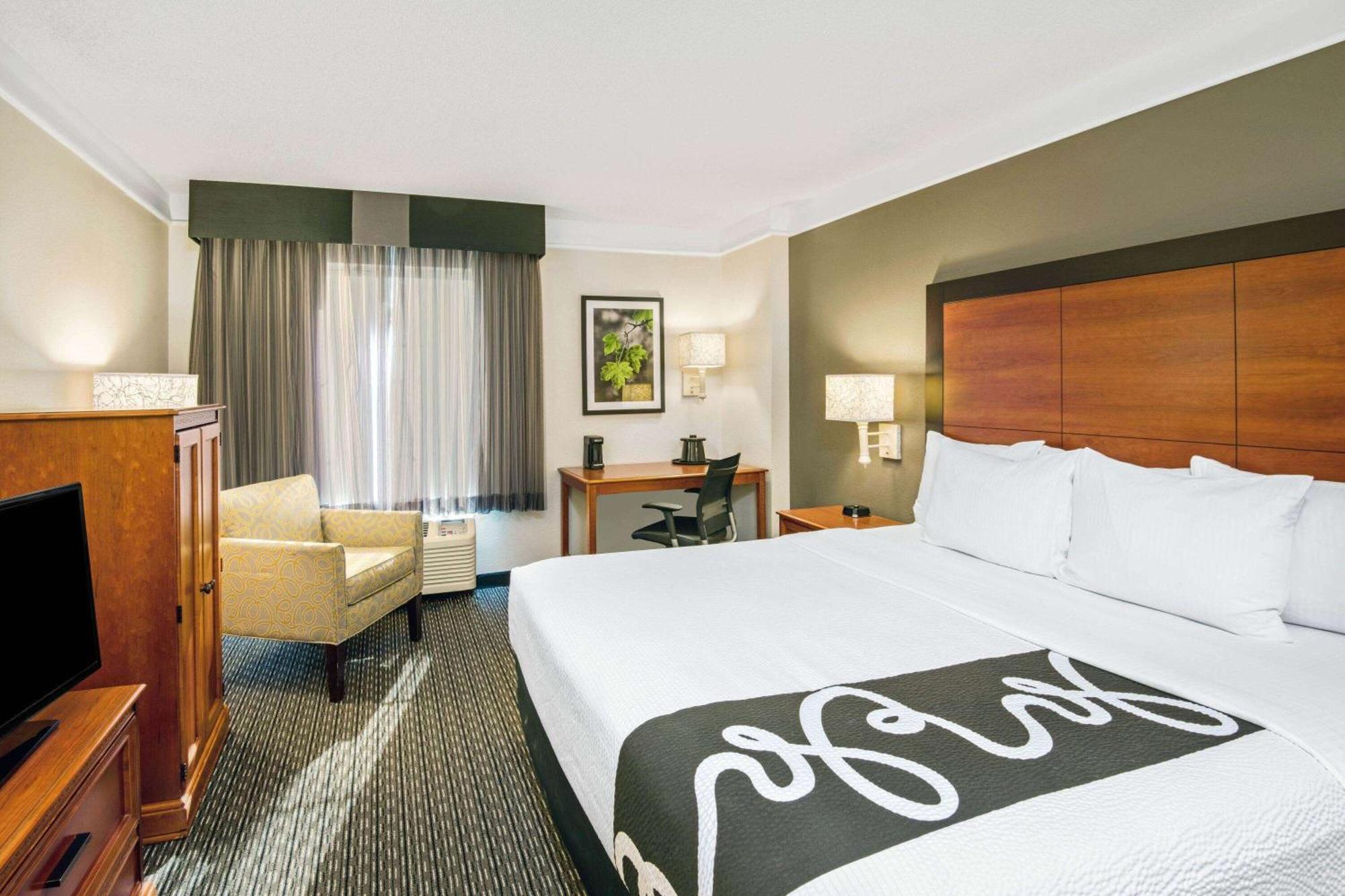 Hotel La Quinta By Wyndham San Antonio Airport Exterior foto